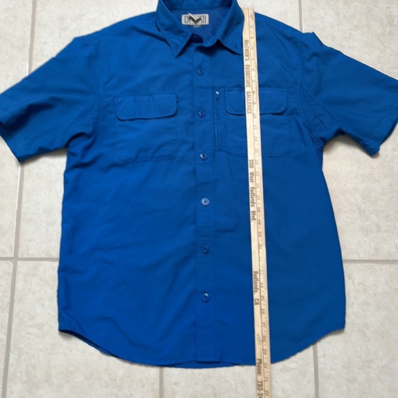 Mens Medium Blue Duluth Vented coolplus button shirt - Picture 6 of 10